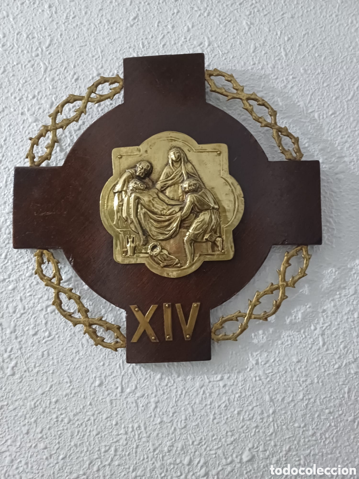 Antig&uuml;edades: Viacrucis de madera y bronce - Foto 14