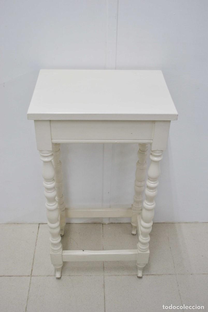 Antig&uuml;edades: MESITA BLANCA ALFONSINA - Foto 3