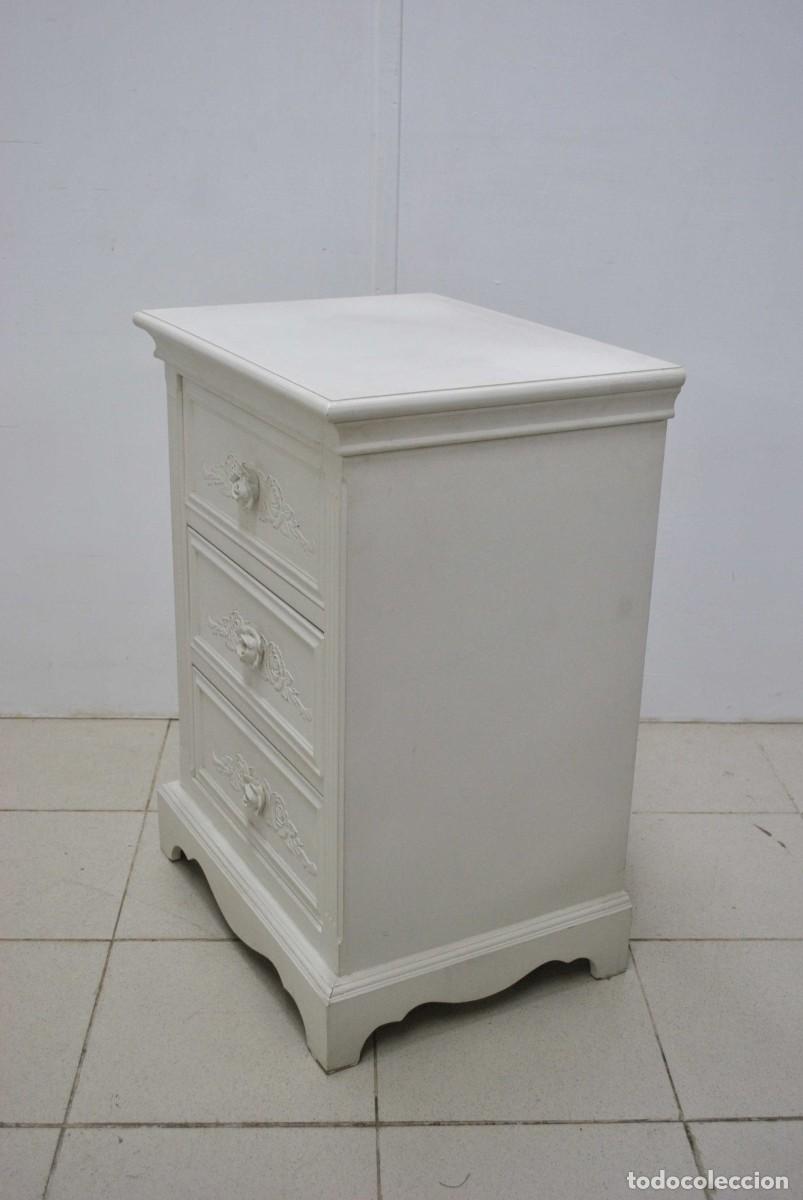 Antig&uuml;edades: MESITA BLANCA DE MADERA - Foto 5