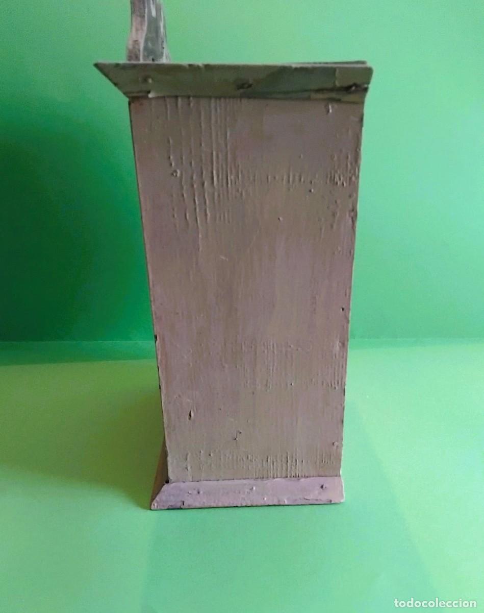 Antig&uuml;edades: Altar o capilla religiosa de madera y vidrio - Foto 6