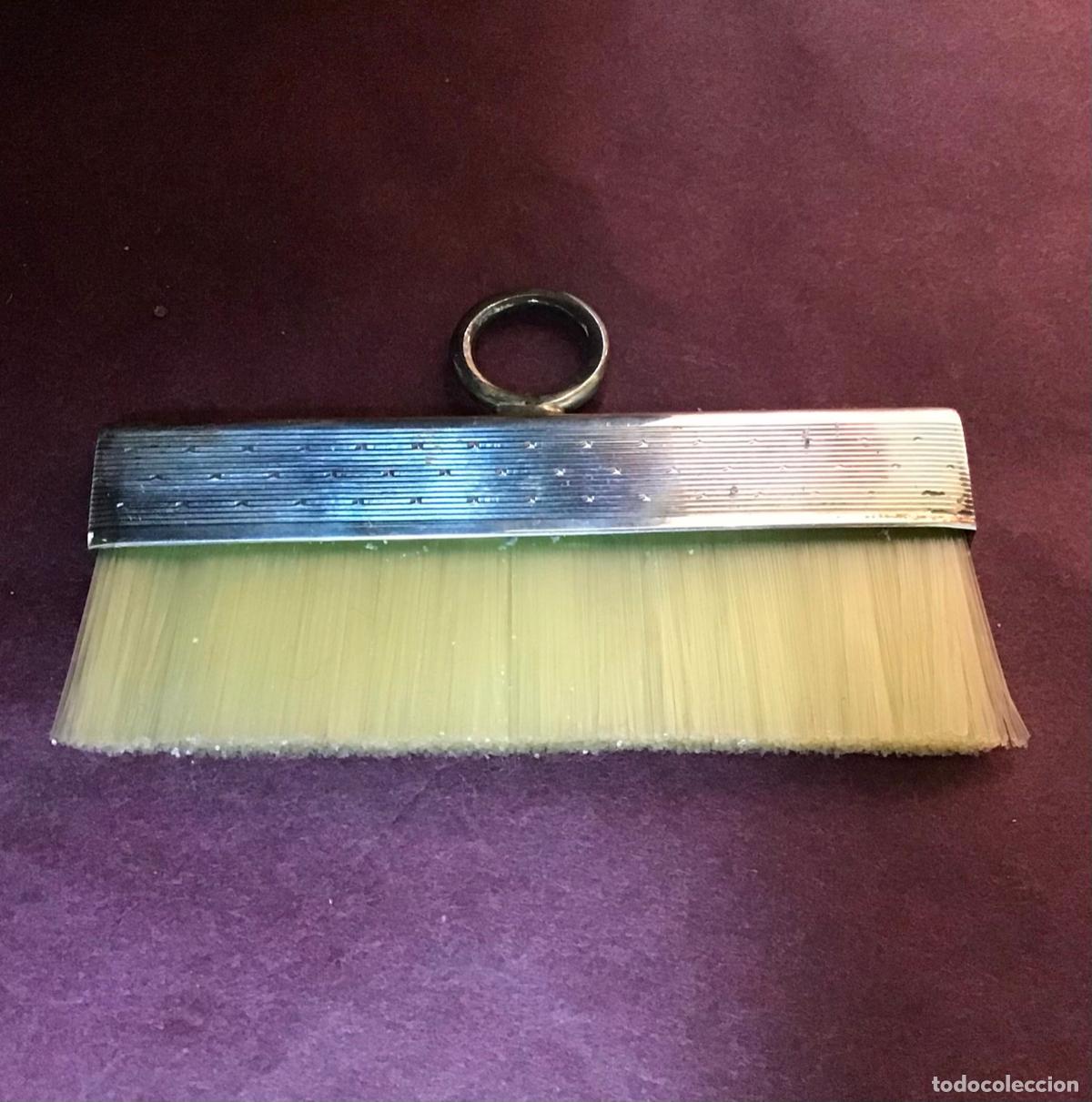 Antig&uuml;edades: COLGANTE CEPILLO, PLATA - Foto 1