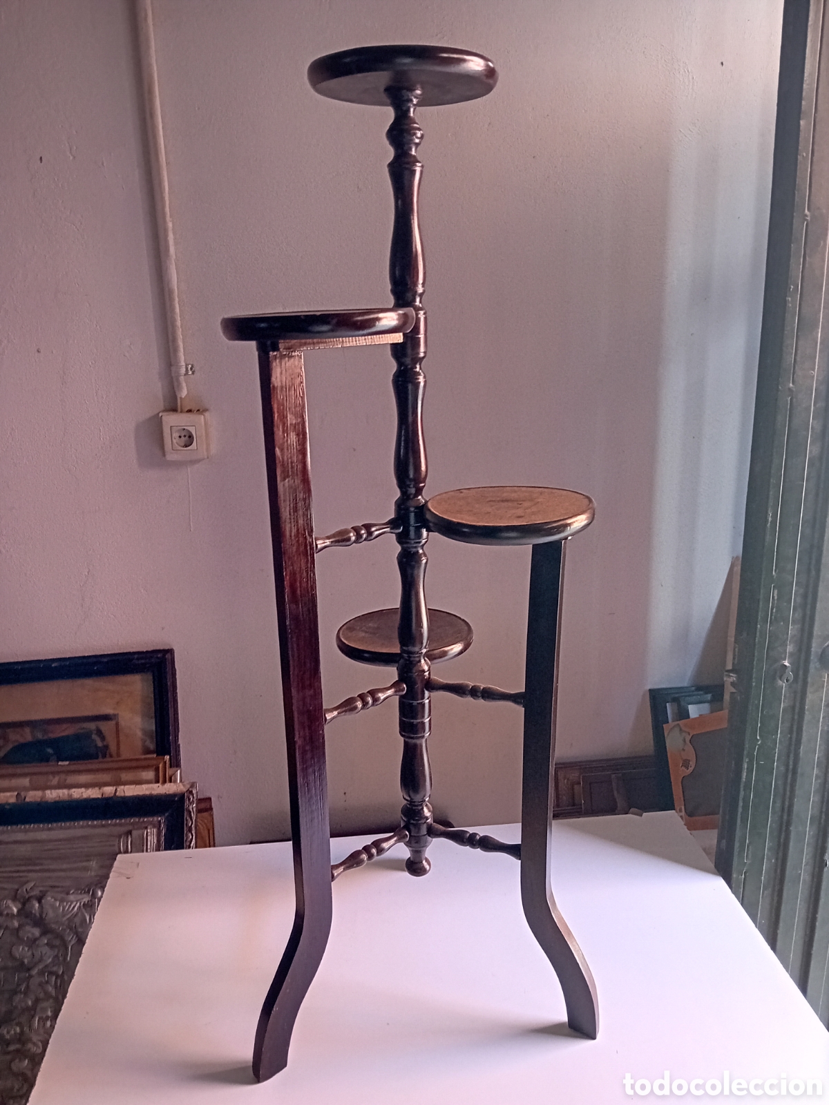 Antig&uuml;edades: Precioso Macetero antiguo madera caoba - Foto 2