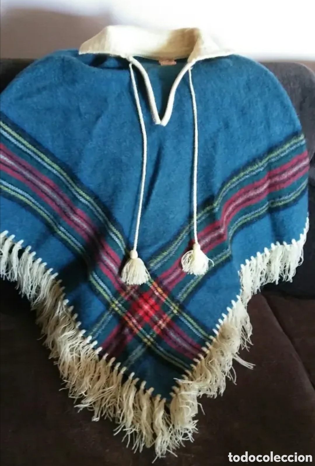 Antig&uuml;edades: Batamanta Poncho nuevo - Foto 1