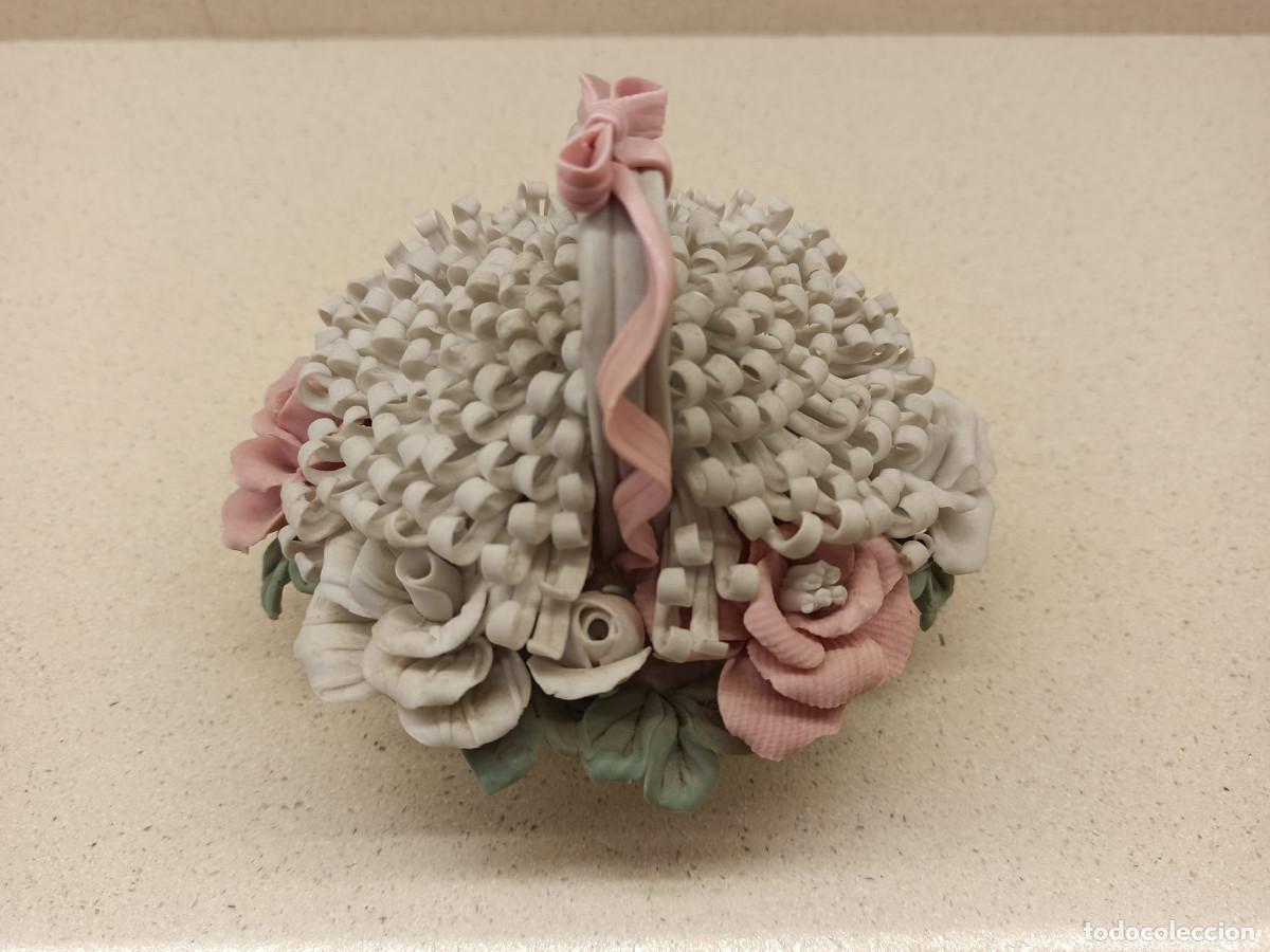Antig&uuml;edades: CESTA FLORES PORCELANA MATE - Foto 4