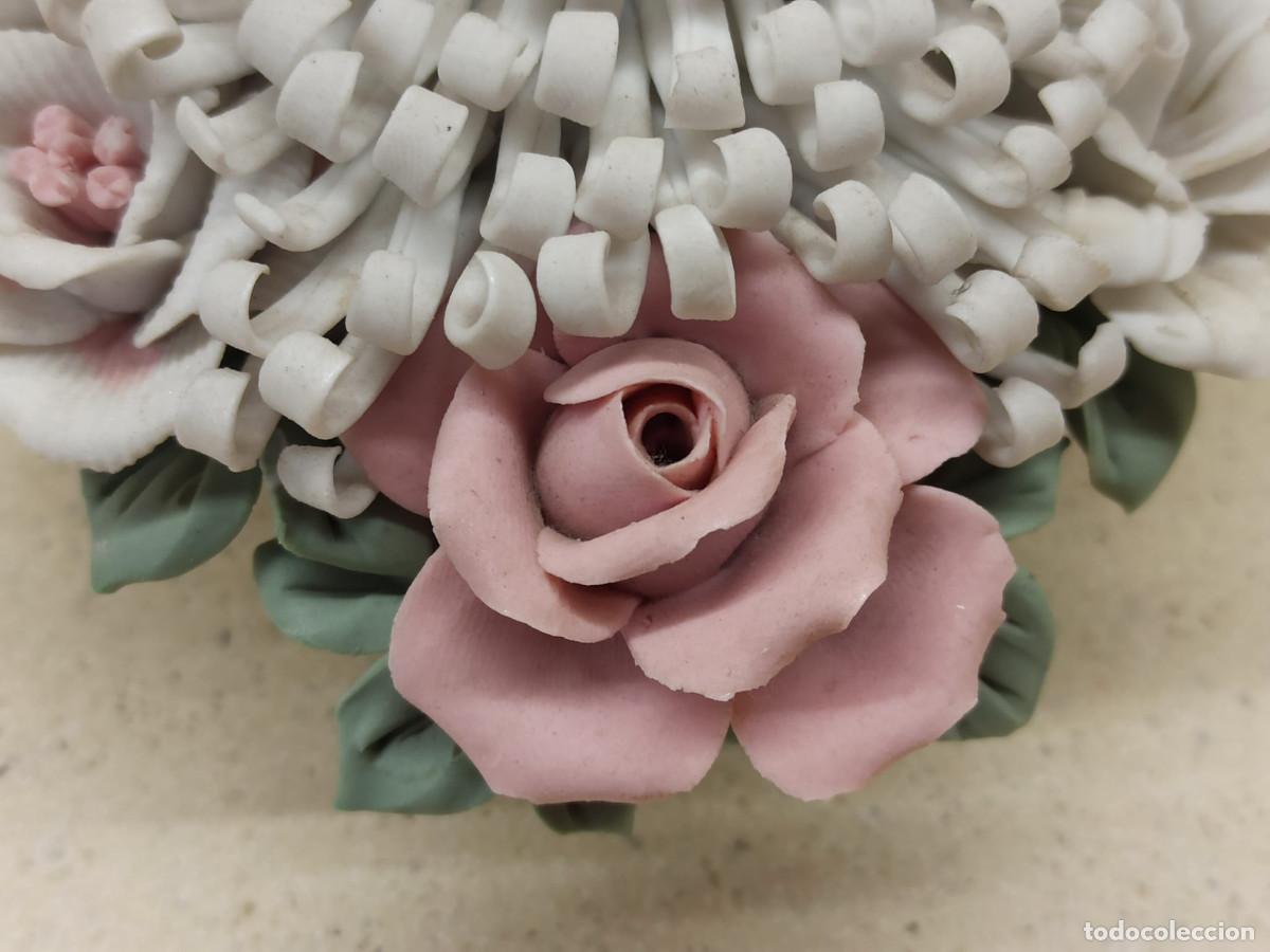 Antig&uuml;edades: CESTA FLORES PORCELANA MATE - Foto 6