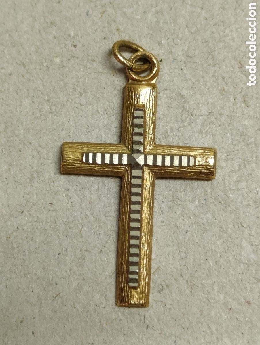 Antig&uuml;edades: CRUZ DE METAL DORADO. - Foto 2
