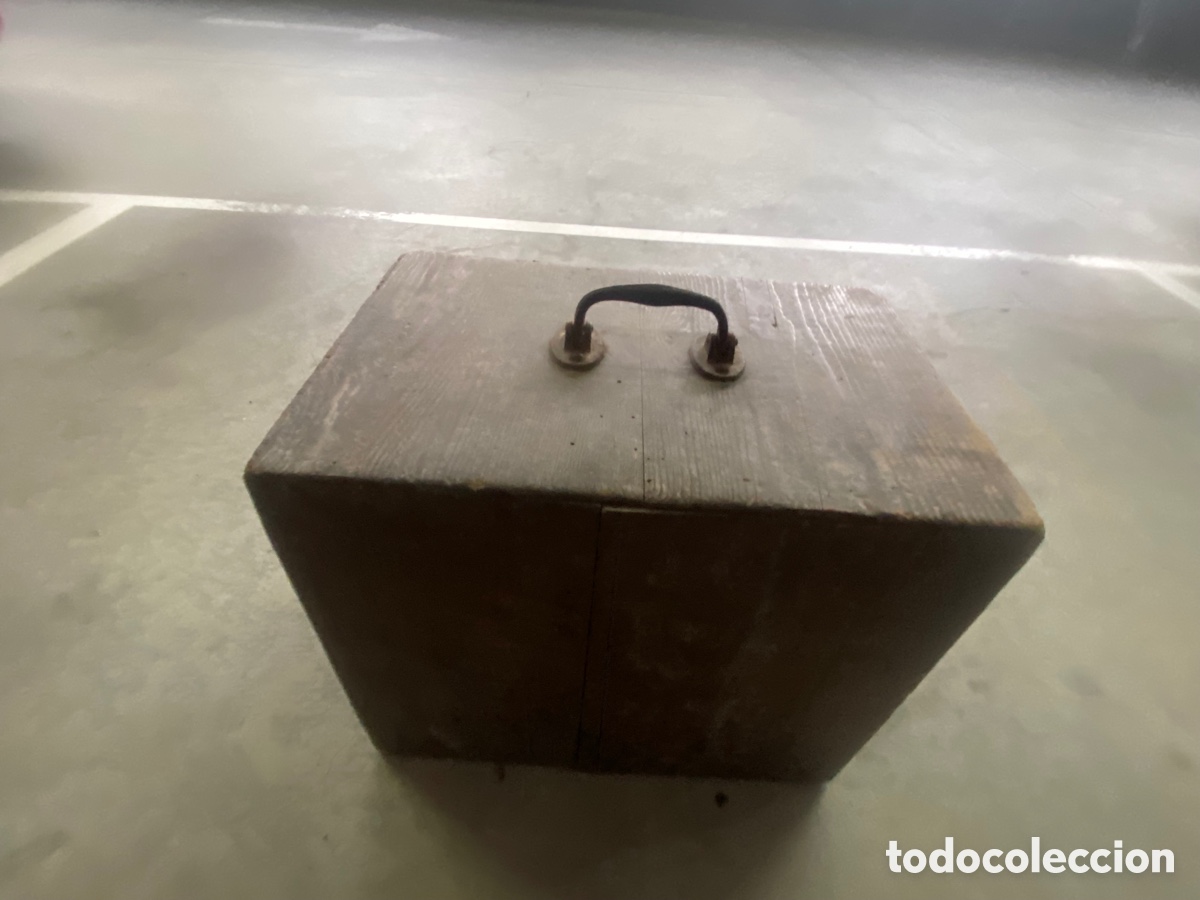 Antig&uuml;edades: Malet&iacute;n antiguo de madera noble - Foto 2