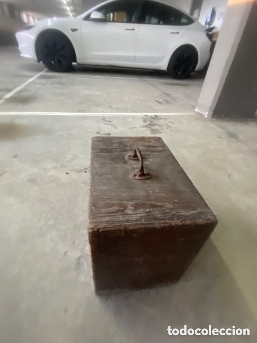Antig&uuml;edades: Malet&iacute;n antiguo de madera noble - Foto 6