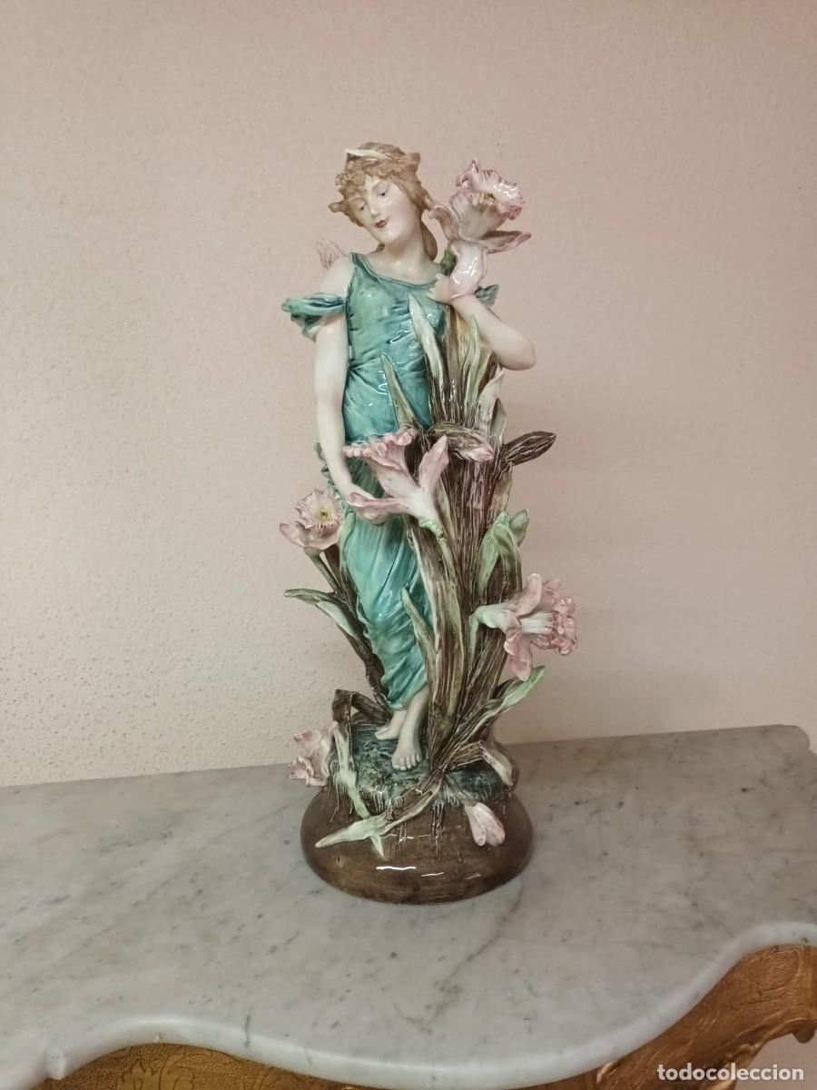 Antig&uuml;edades: D&uacute;o Ninfas de porcelana - Foto 5