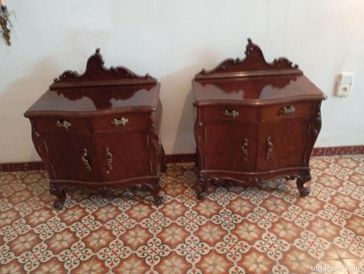 Antig&uuml;edades: parejas de mesillas antiguas - Foto 1