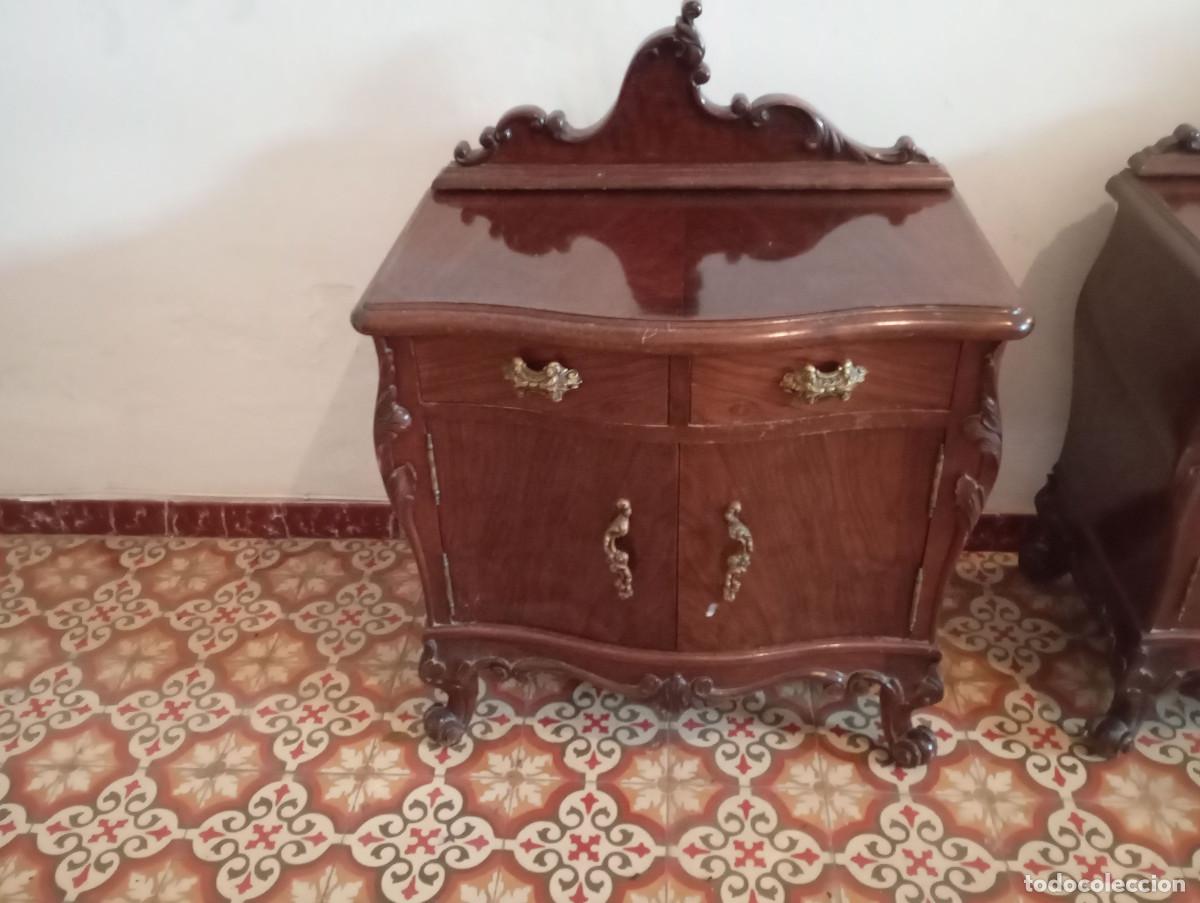 Antig&uuml;edades: parejas de mesillas antiguas - Foto 2