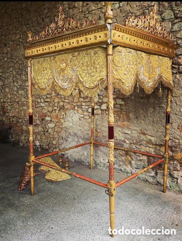 Antig&uuml;edades: Gran palio bordado con estructura - Foto 7