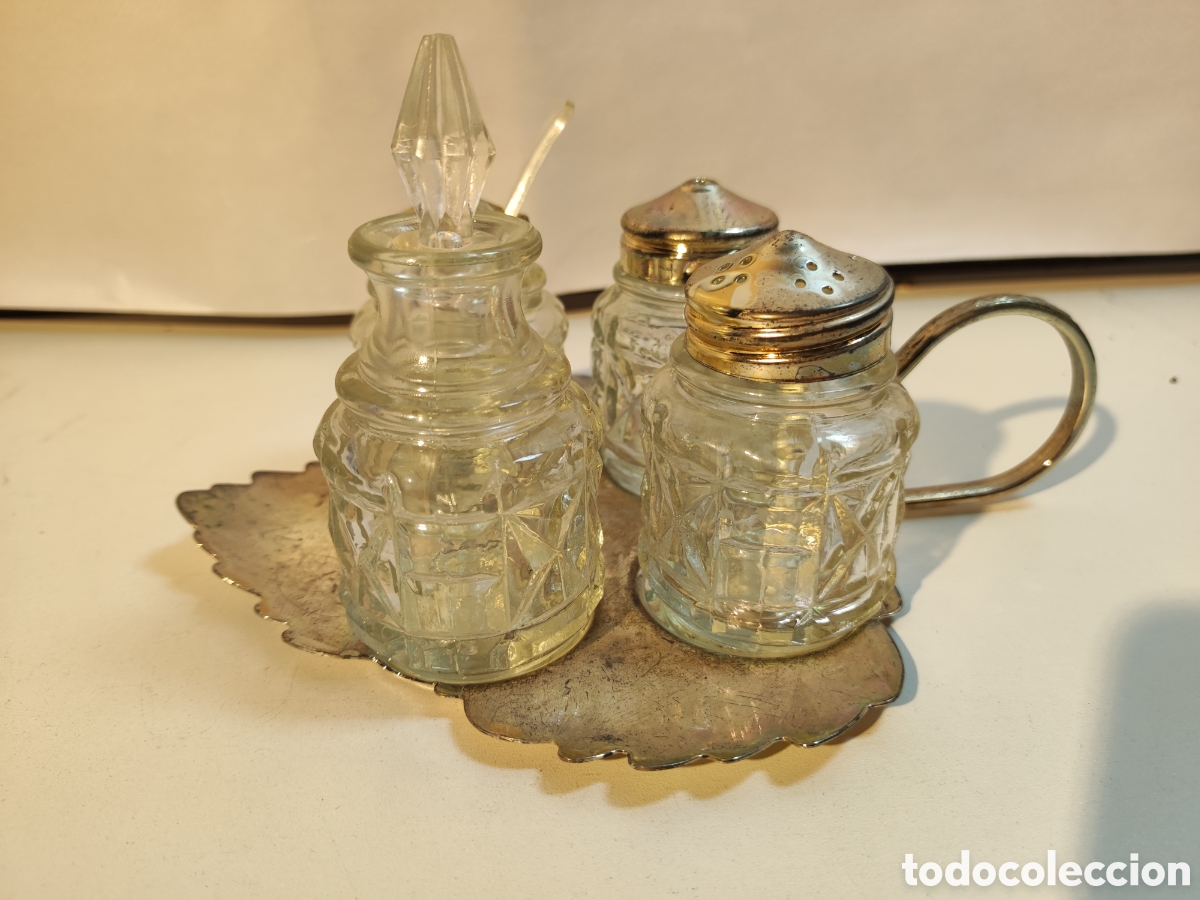 Antig&uuml;edades: Comboy de lat&oacute;n plateado y cristal - Foto 3