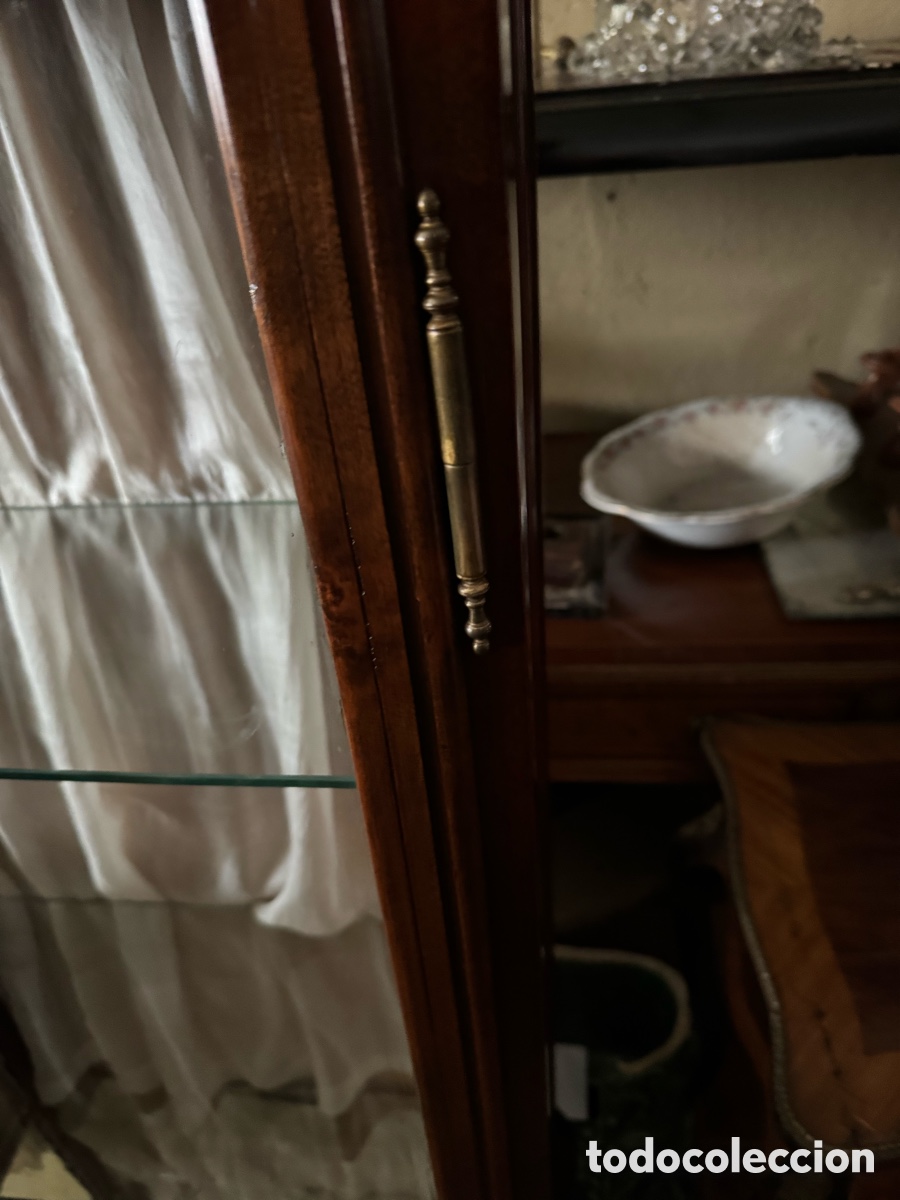 Antig&uuml;edades: Bonita vitrina en caoba - Foto 5