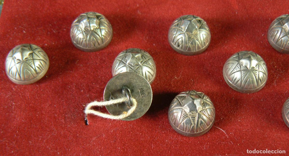 Antig&uuml;edades: ANTIGUOS BOTONES DE PLATA - 16 botones - Foto 2