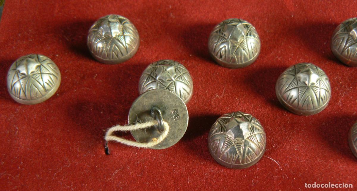 Antig&uuml;edades: ANTIGUOS BOTONES DE PLATA - 16 botones - Foto 5