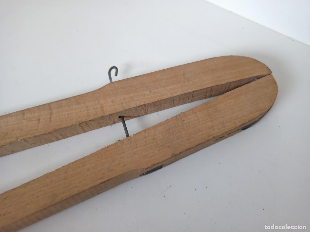 Antig&uuml;edades: Pinzas de madera para te&ntilde;ir la ropa - Foto 3