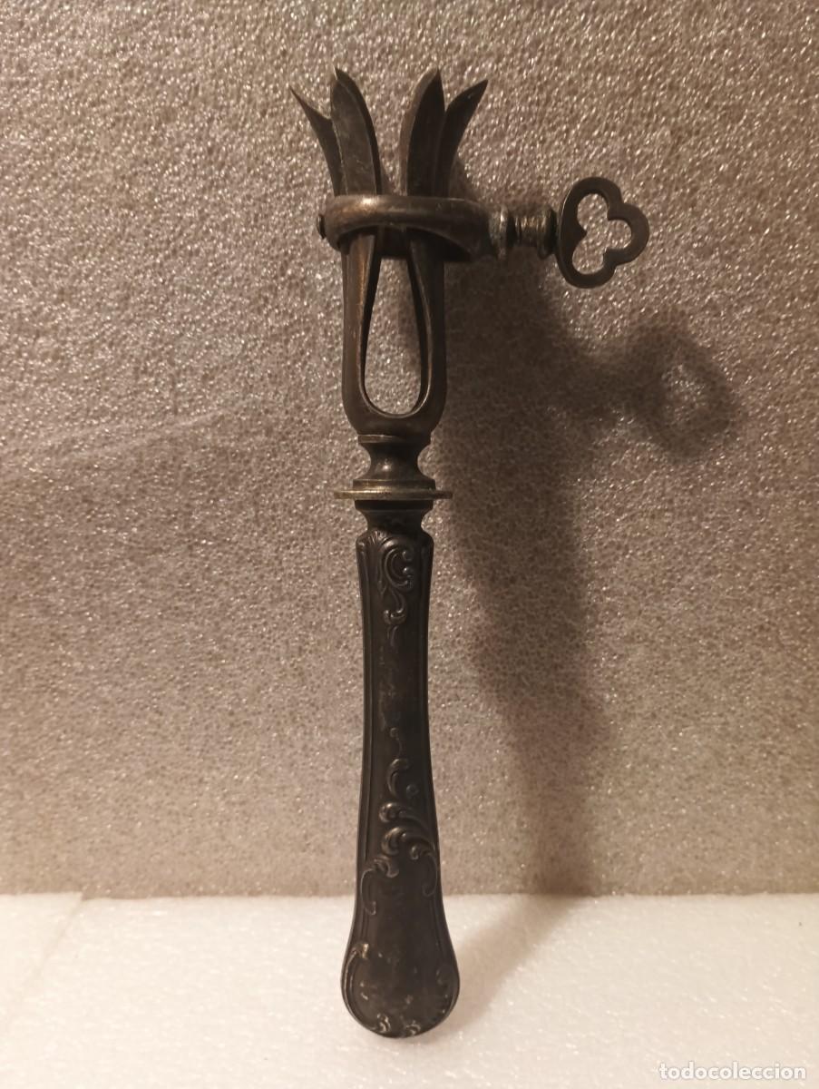 Antig&uuml;edades: MANGO PINZA MUSLOS-ANTIGUO. - Foto 2