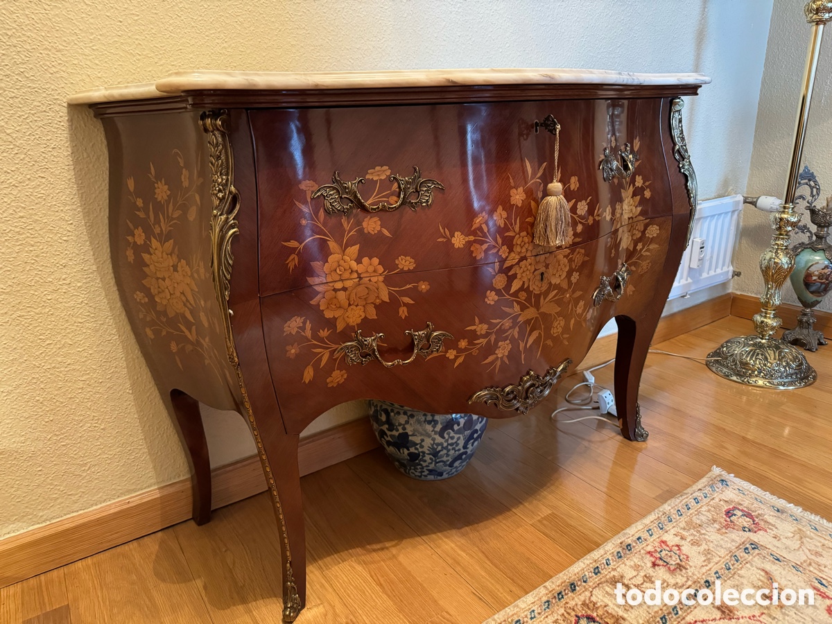 Antig&uuml;edades: C&oacute;moda Luis XV caoba y m&aacute;rmol - Foto 1