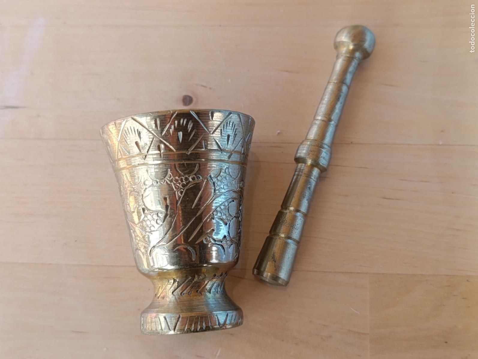 Antig&uuml;edades: Peque&ntilde;o Almirez Mortero en Bronce. - Foto 1