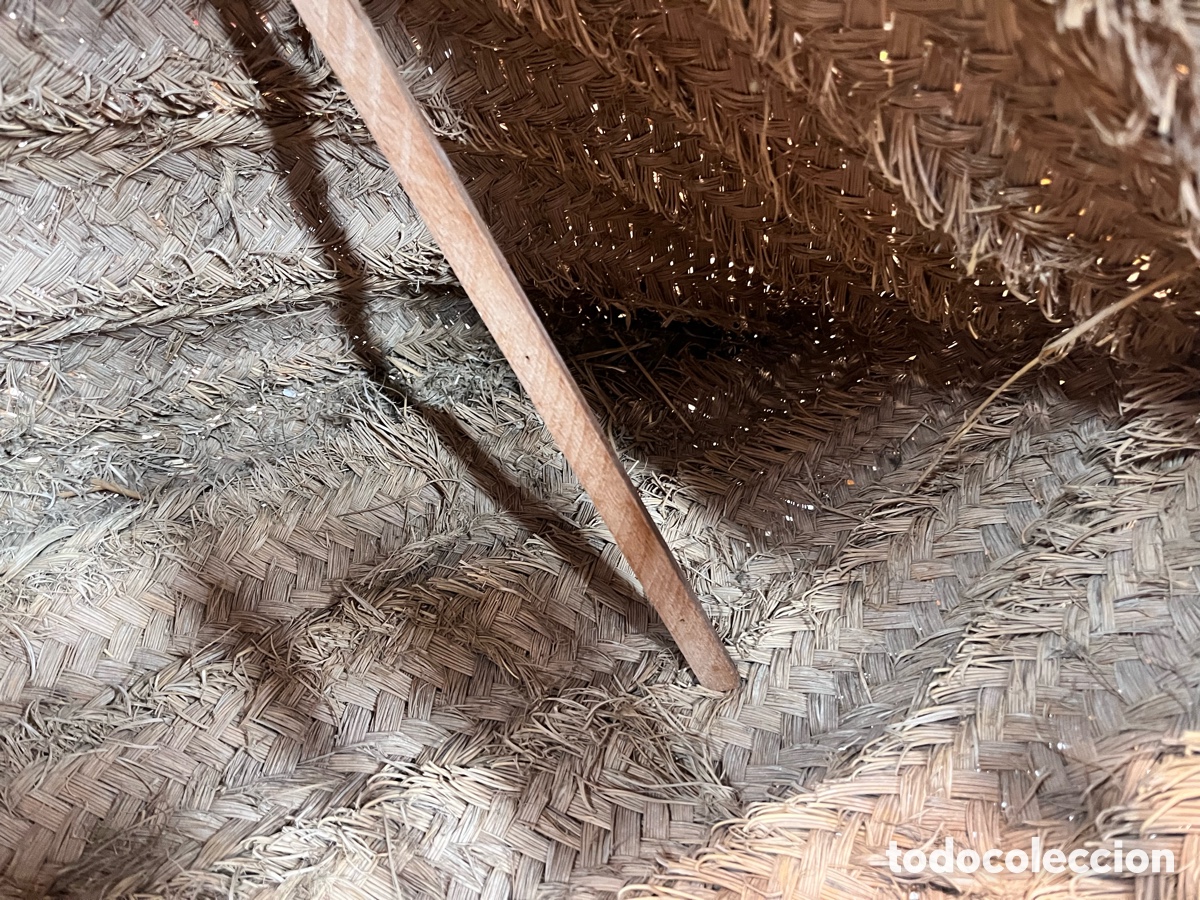 Antig&uuml;edades: Super capazo de esparto - mide en boca ancha 123 cm en recto - Foto 5