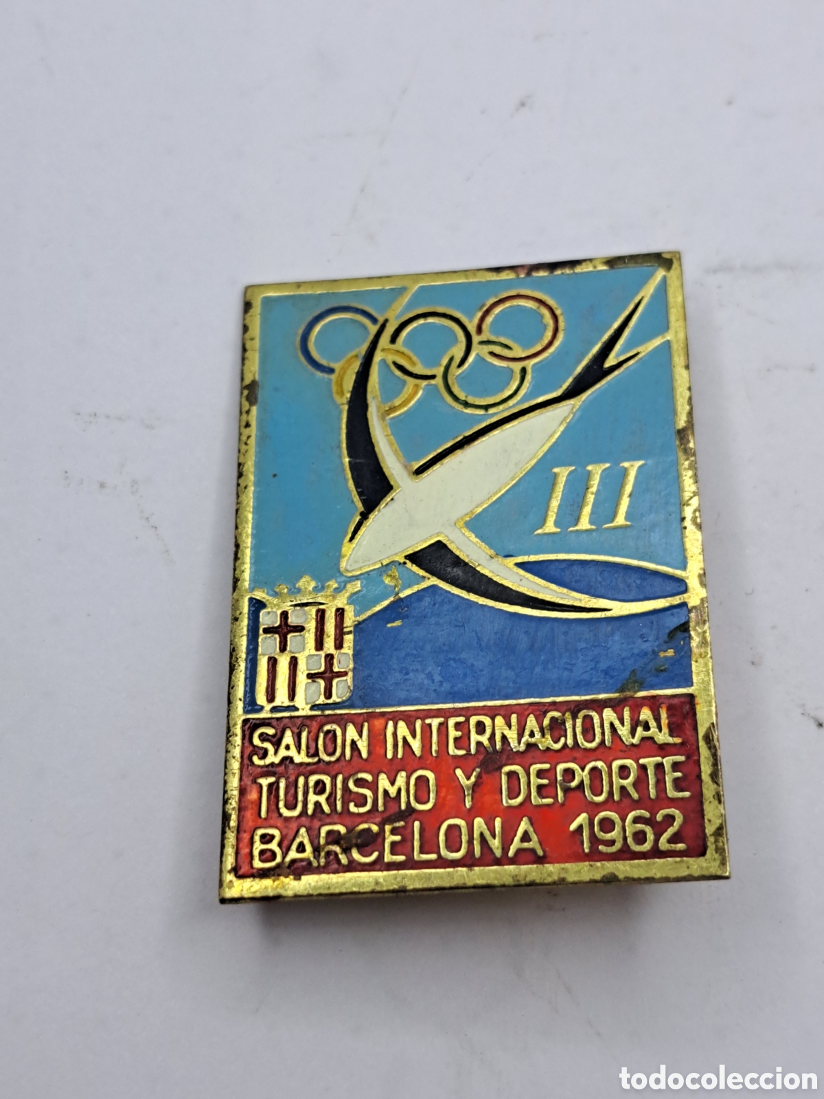 Antiquit&eacute;s: Insignia esmaltada del sal&oacute;n del turismo Barcelona y deporte 1962
