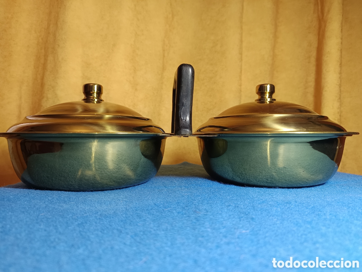 Antig&uuml;edades: sopera doble de lat&oacute;n con asa de madera. - Foto 5