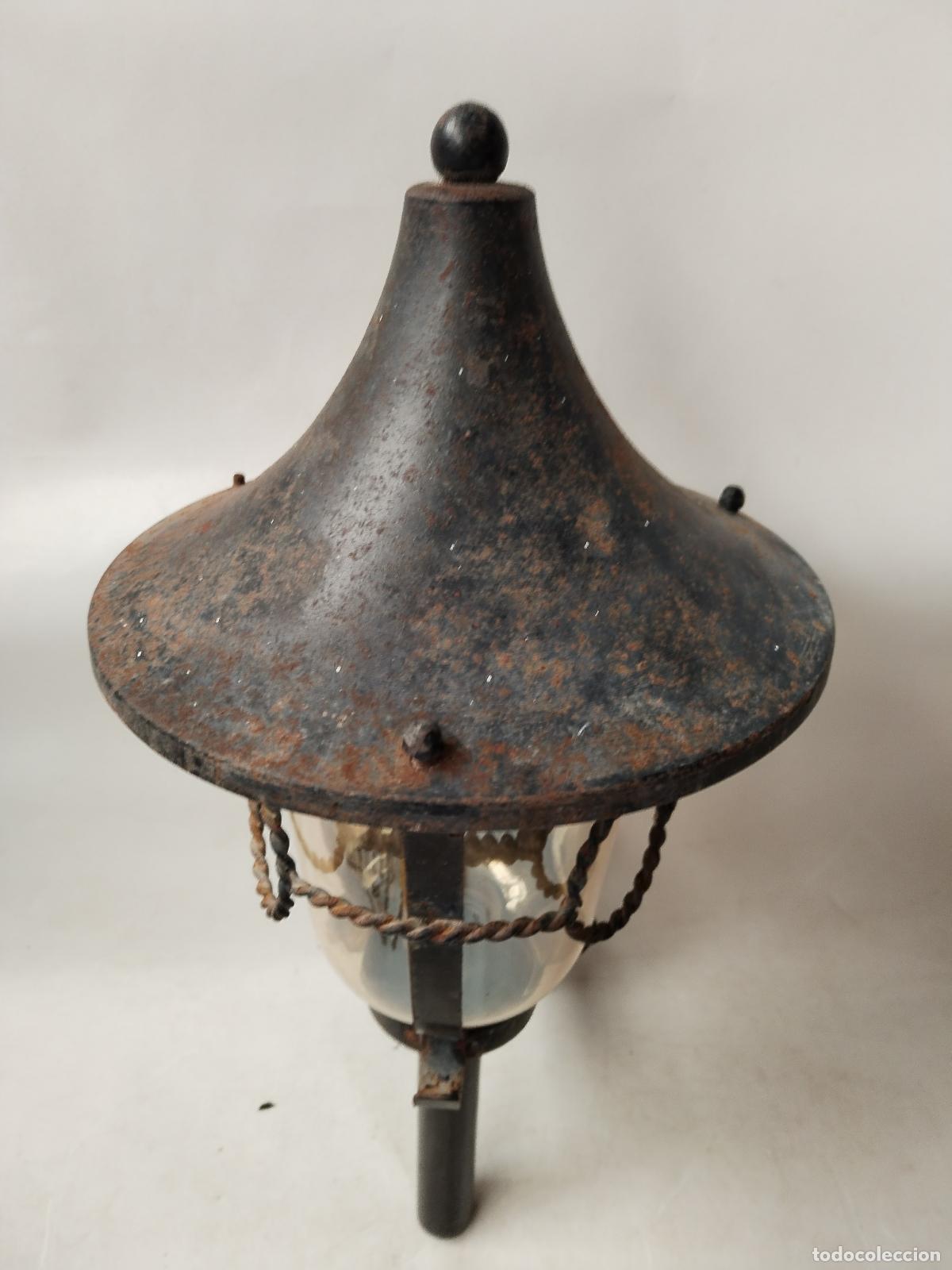 Antig&uuml;edades: antiguo aplique rustico en hierro de forja - Foto 2
