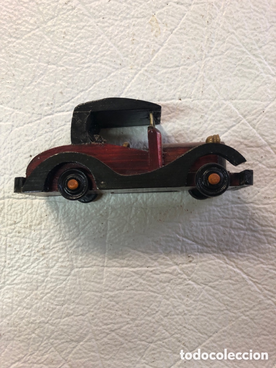 Antig&uuml;edades: Coche de madera medida 14 cm - Foto 1