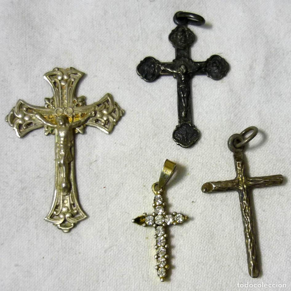 Antig&uuml;edades: 4 crucifijos de plata - Foto 1