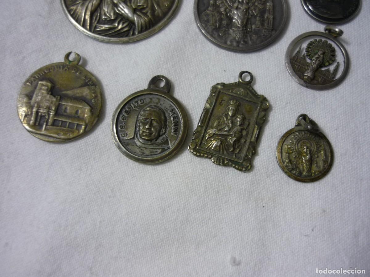 Antig&uuml;edades: 8 medallas religiosas de plata - Foto 4