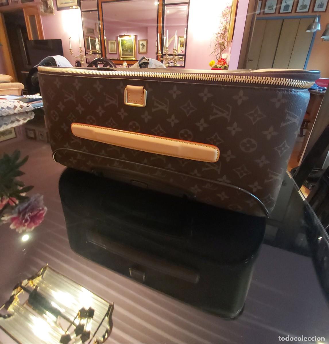 Antig&uuml;edades: Maleta troller Louis Vuitton - Foto 4