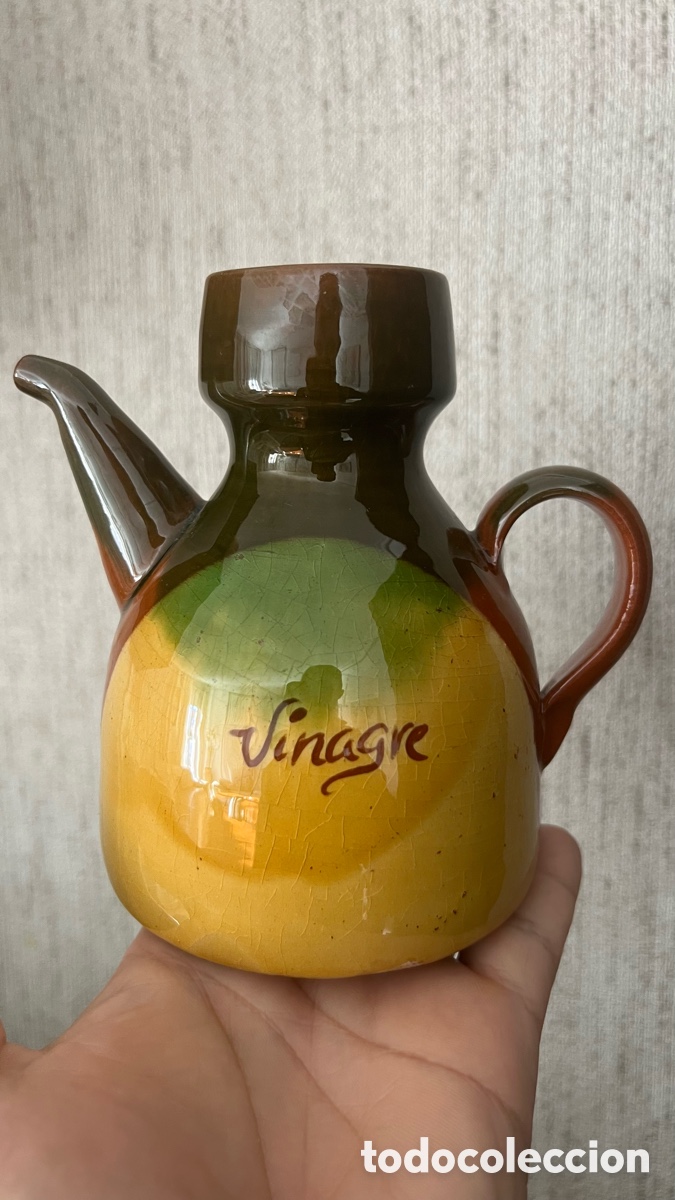 Antiquit&eacute;s: ANTIGUA VINAGRERA DE CERAMICA O BARRO ESMALTADA