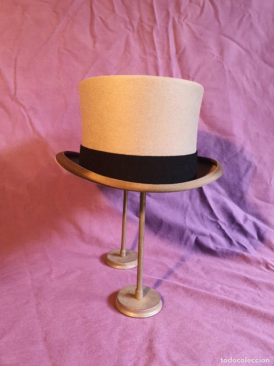 Antig&uuml;edades: Sombrero de copa Moss Bros. 1930. - Foto 1