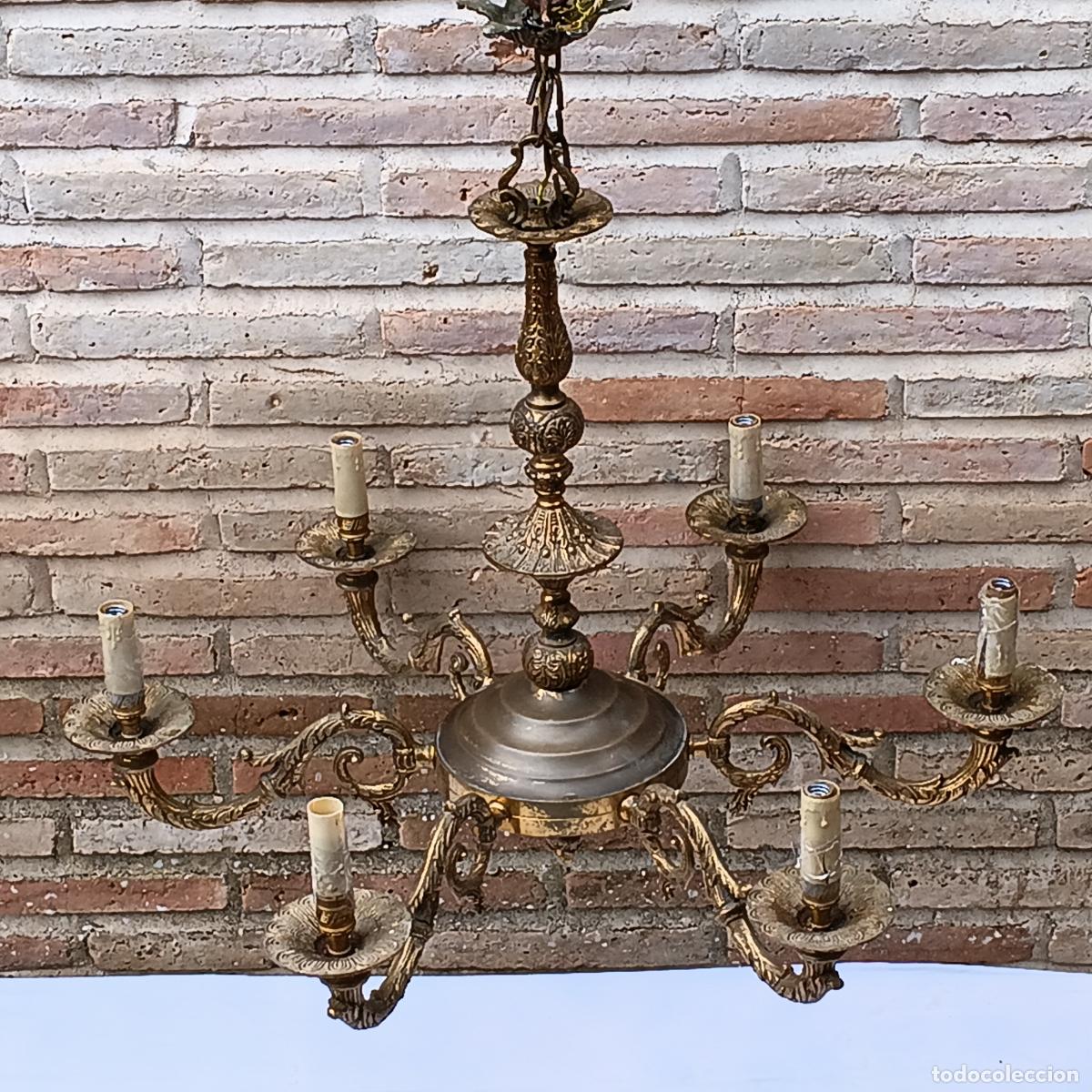 Antig&uuml;edades: LAMPARA EN BRONCE DE 6 BRAZOS. - Foto 3