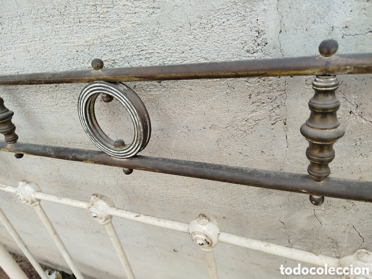 Antig&uuml;edades: Cama antigua de hierro y cobre - Foto 4