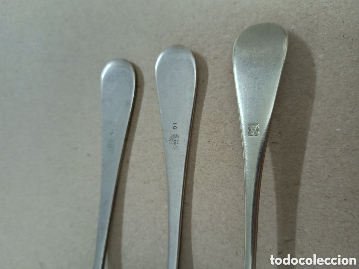Antig&uuml;edades: 3 CUCHARILLAS DE MENESES - Foto 3