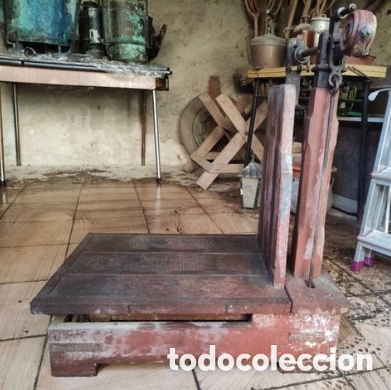 Antig&uuml;edades: BASCULA DE PESO ANTIGUA - Foto 4