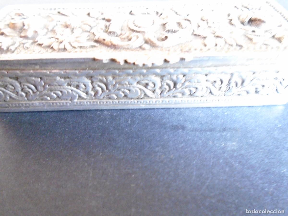 Antig&uuml;edades: (PLA-250309)CAJA DE PLATA DE RAPE REPUJADA - Foto 5