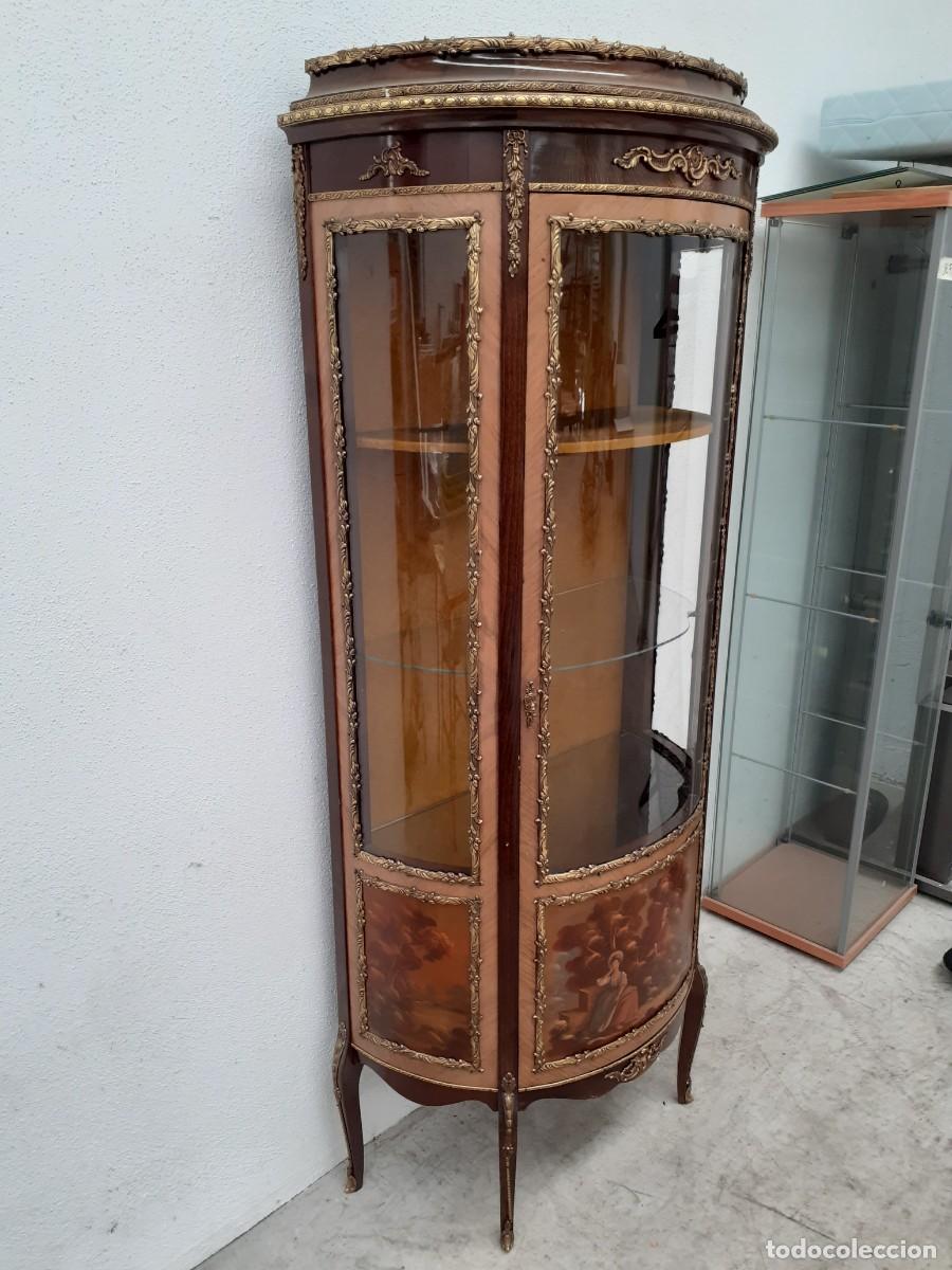 Antig&uuml;edades: Vitrina antigua estilo Luis XV - Foto 3