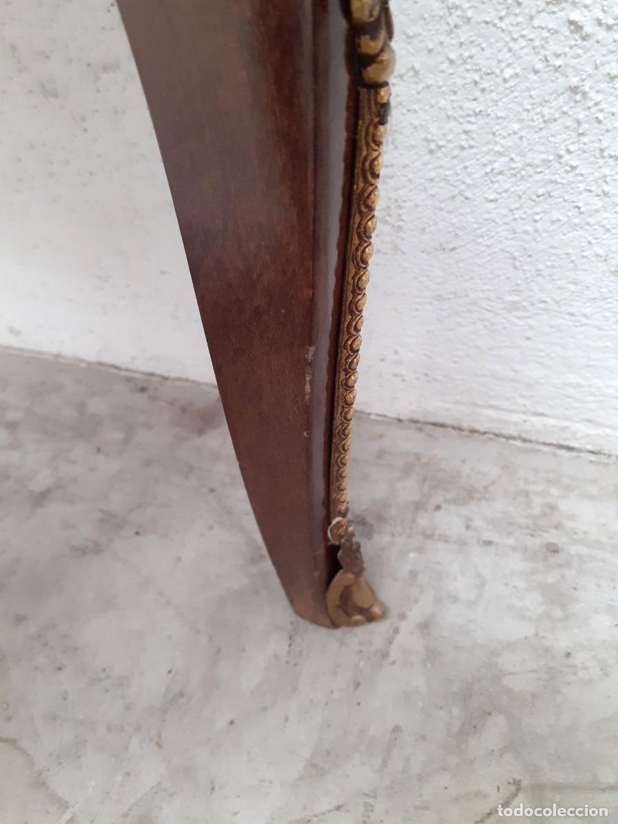 Antig&uuml;edades: Vitrina antigua estilo Luis XV - Foto 8