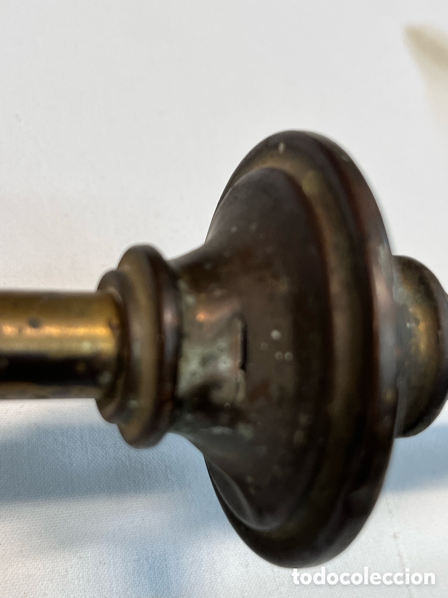 Antig&uuml;edades: Pie largo de l&aacute;mpara de techo en bronce. - Foto 6