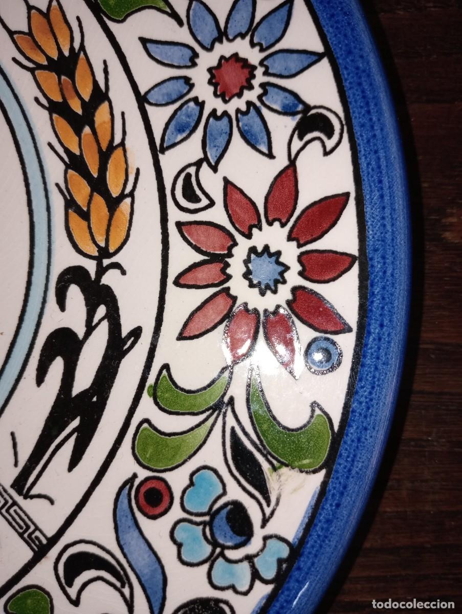 Antig&uuml;edades: Plato esmaltado Paz Judia - Foto 2