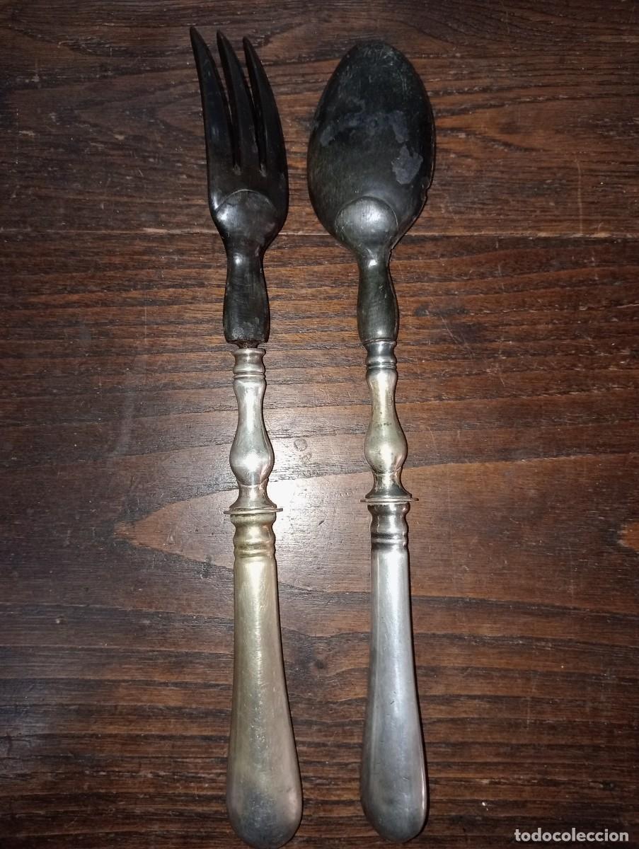 Antig&uuml;edades: Cubiertos de servir siglo XIX - Foto 4