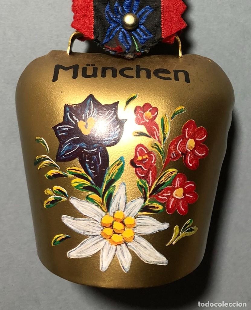 Antig&uuml;edades: Cencerro campana de hierro MUNCHEN MUNICH - Foto 1