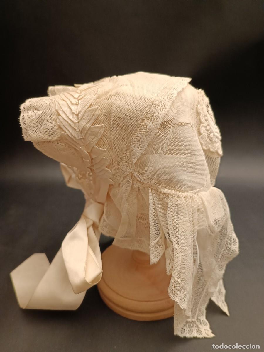Antig&uuml;edades: ANTIGUO GORRO DE MU&Ntilde;ECA-NI&Ntilde;A EN TUL Y ENCAJE - Foto 3