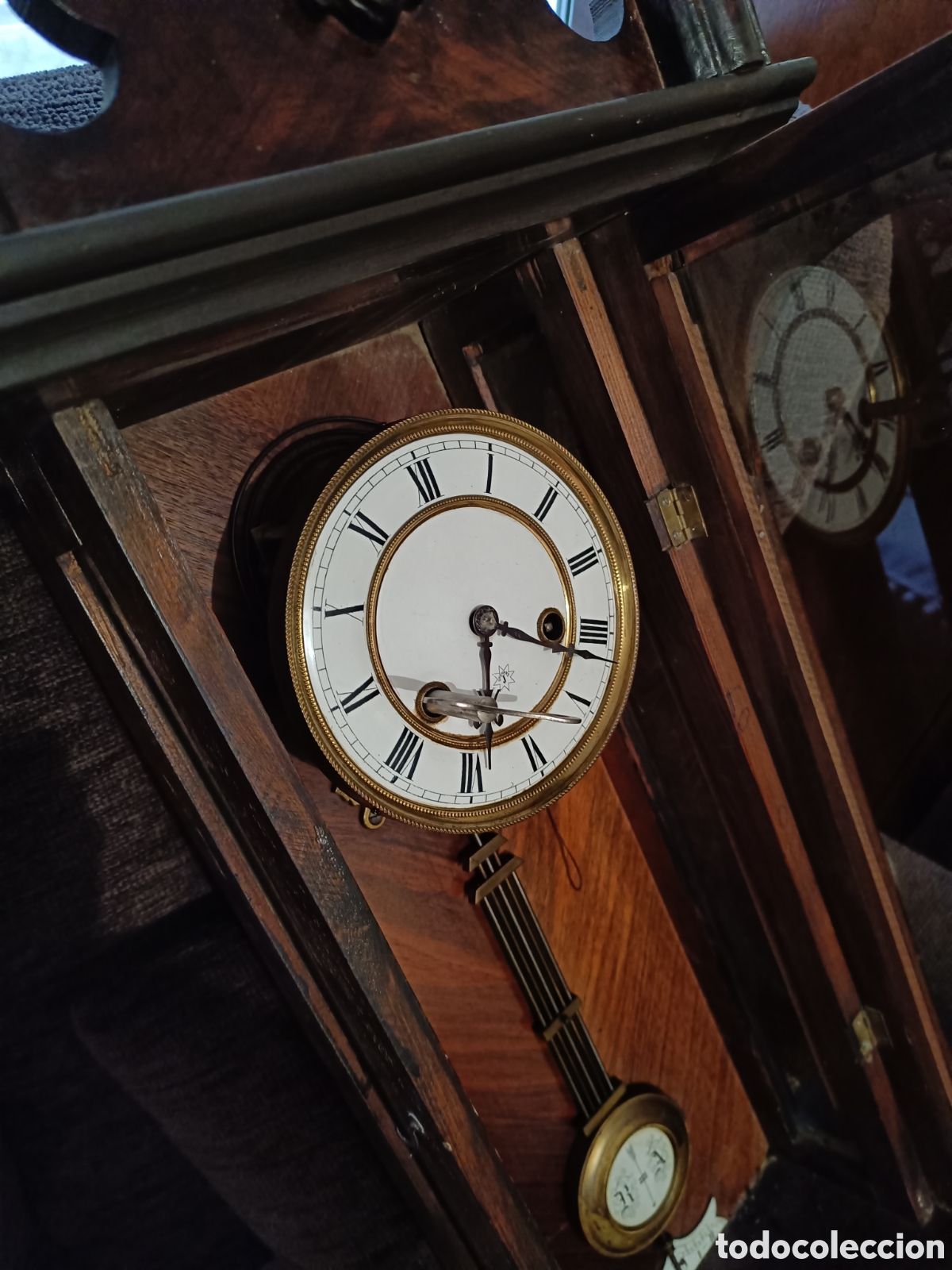Antig&uuml;edades: Reloj de pared con p&eacute;ndulo - Foto 3