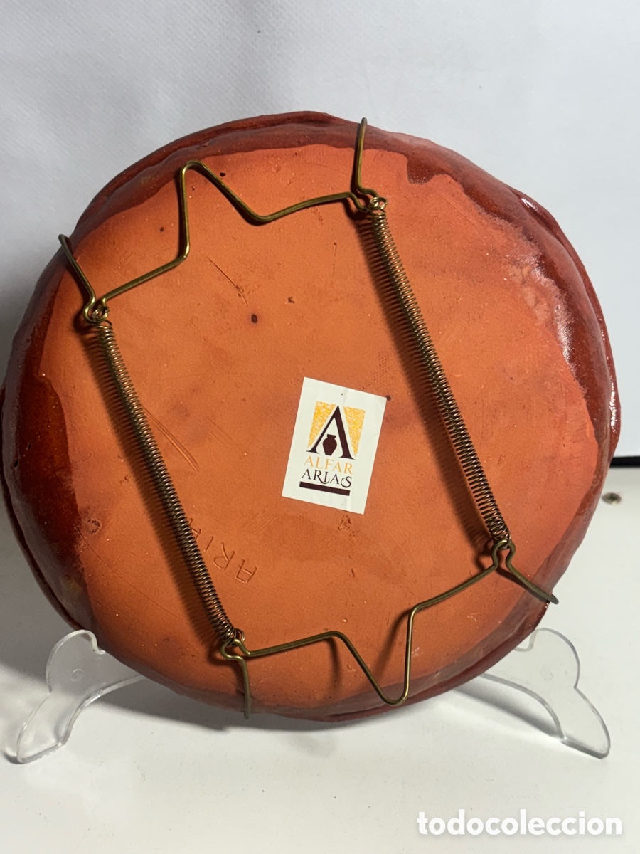 Antig&uuml;edades: Plato de cer&aacute;mica Almagro - Foto 3