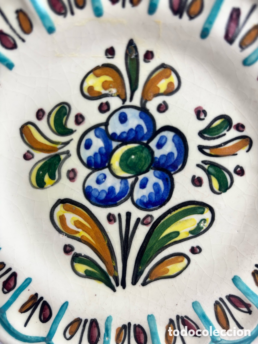 Antig&uuml;edades: Plato de cer&aacute;mica decorado - Foto 2