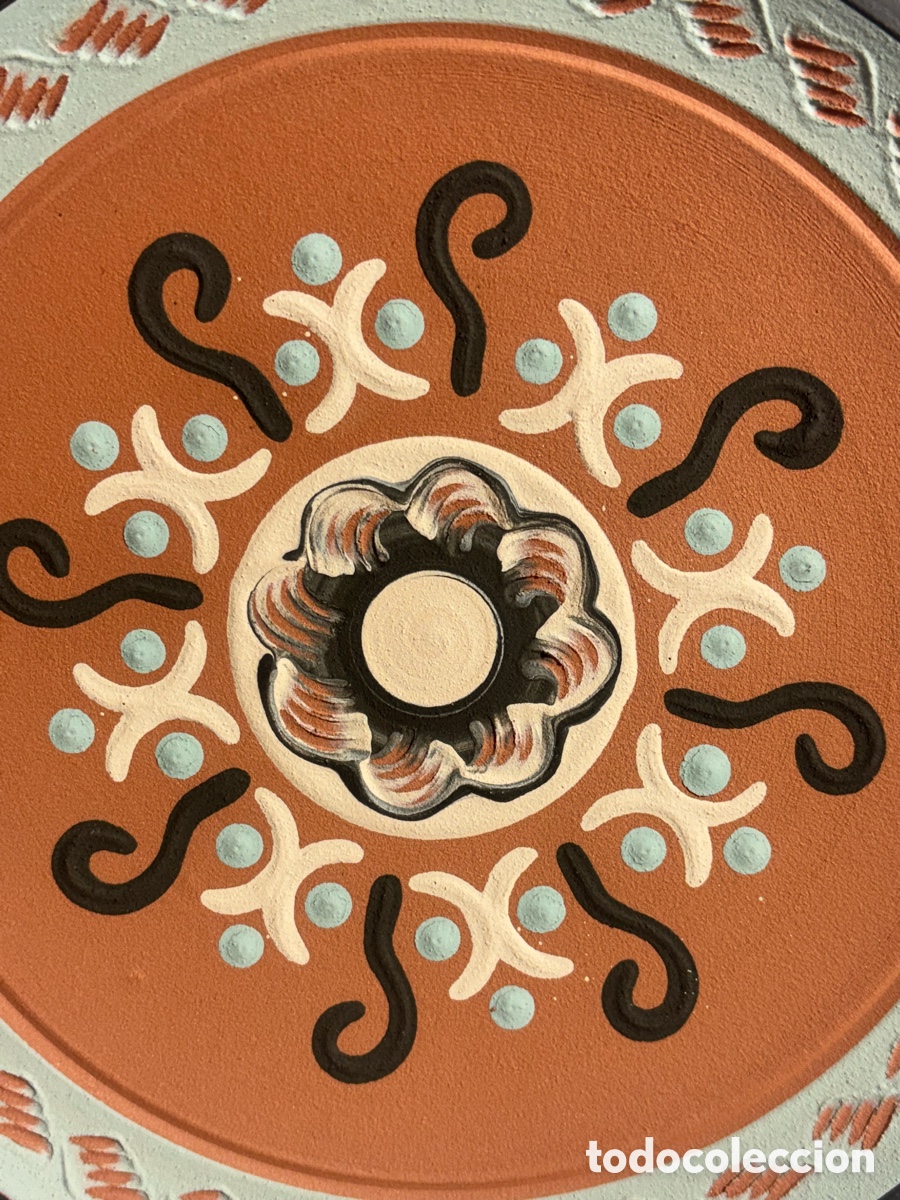 Antig&uuml;edades: Plato de cer&aacute;mica decorado - Foto 2